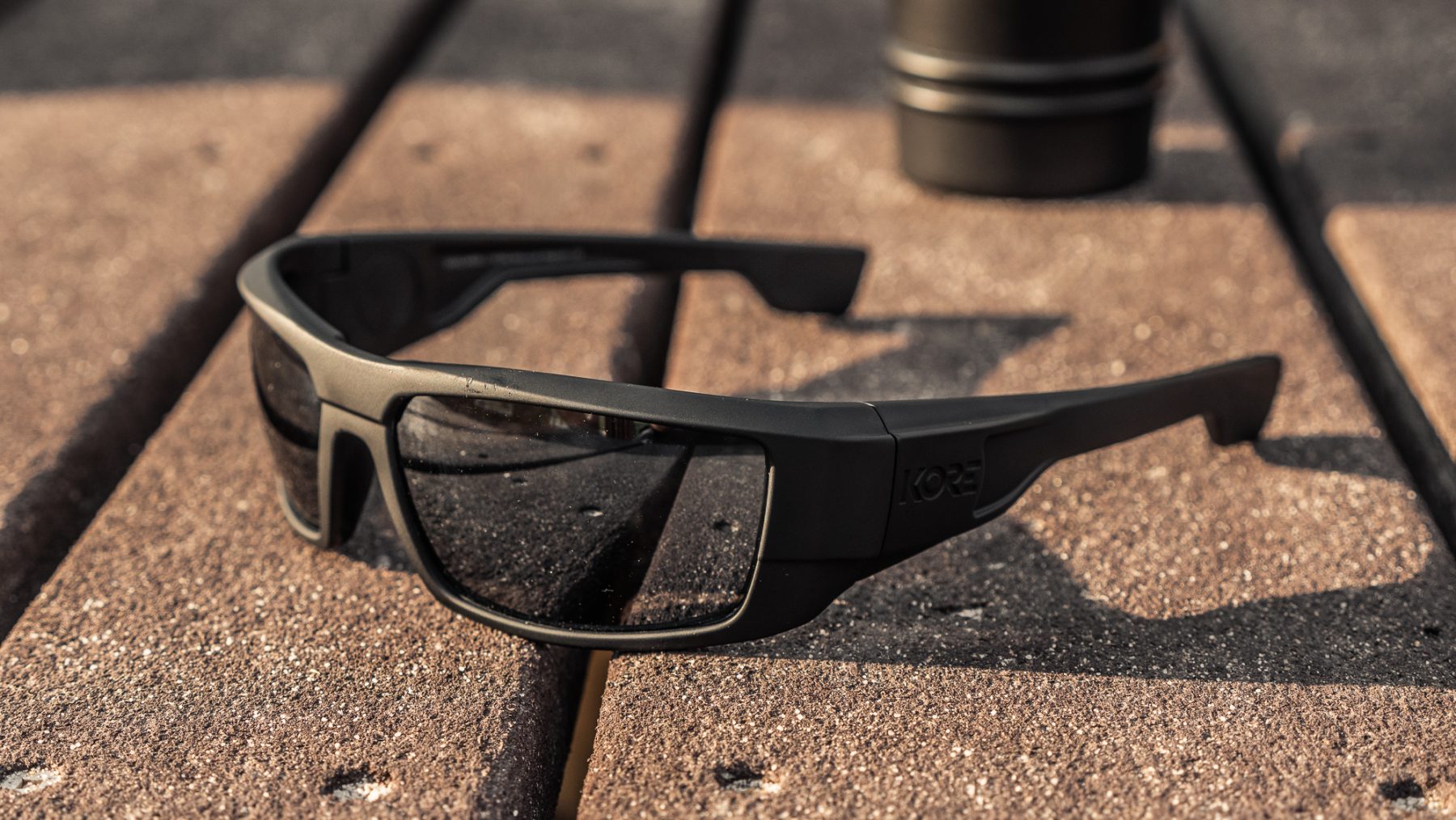 Neo-Lock Sunglasses