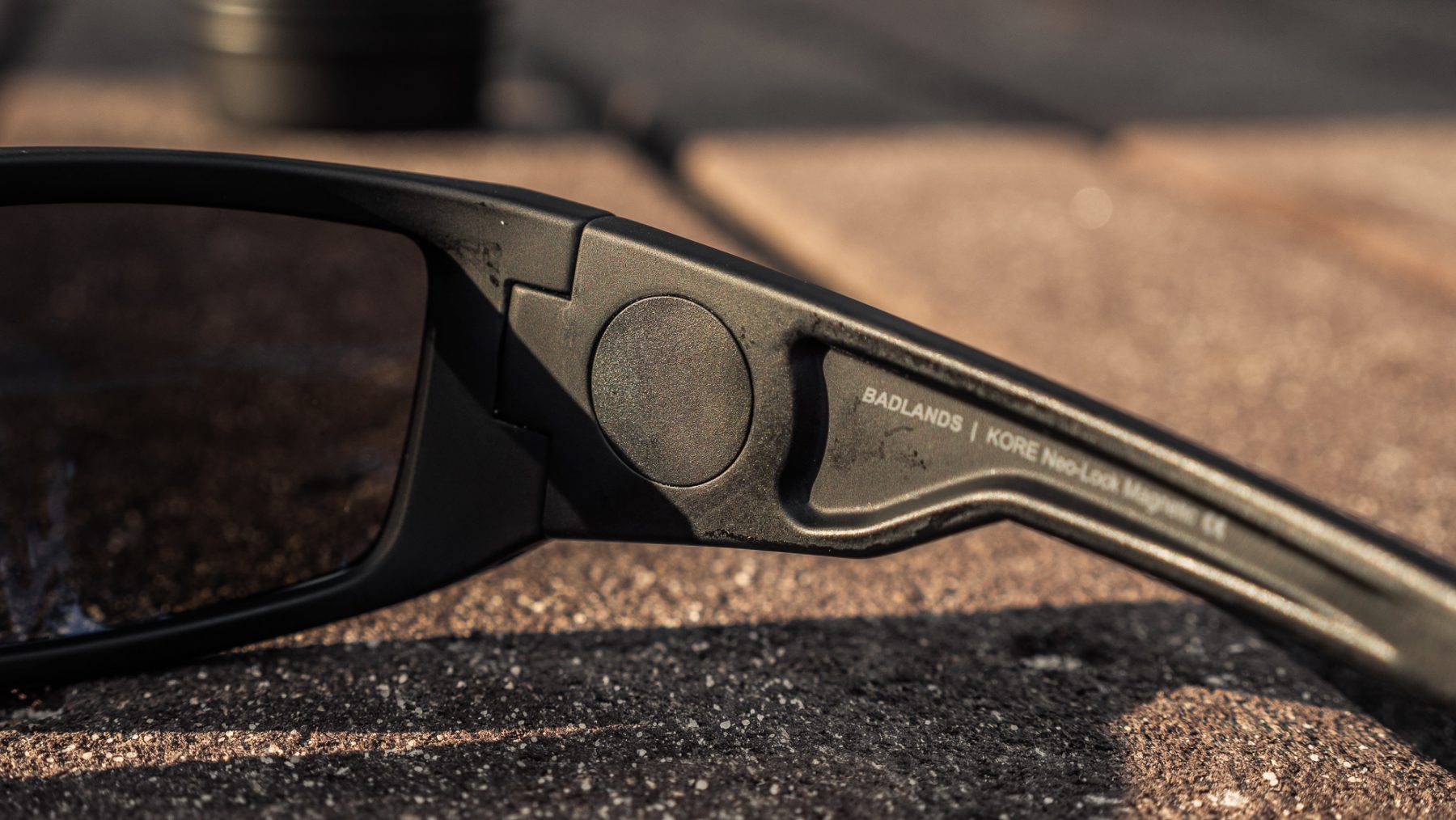 Neo-Lock Sunglasses